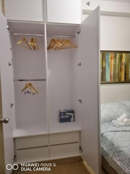 Apartment 2br Fully Furnished Unit At Fairview Qc Manila