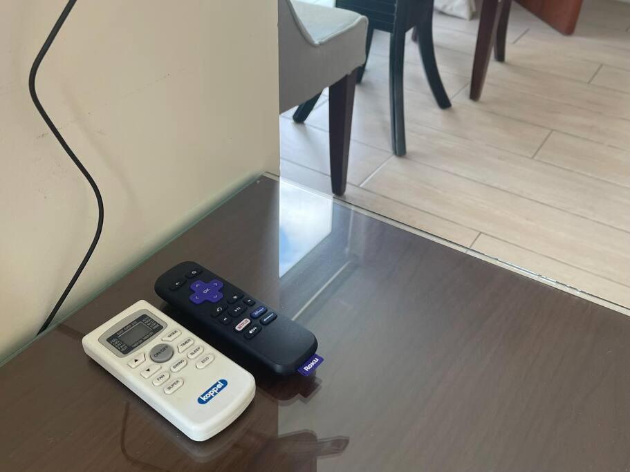 Spacious 1br One Uptown Bgc W/ Sound System Apartment