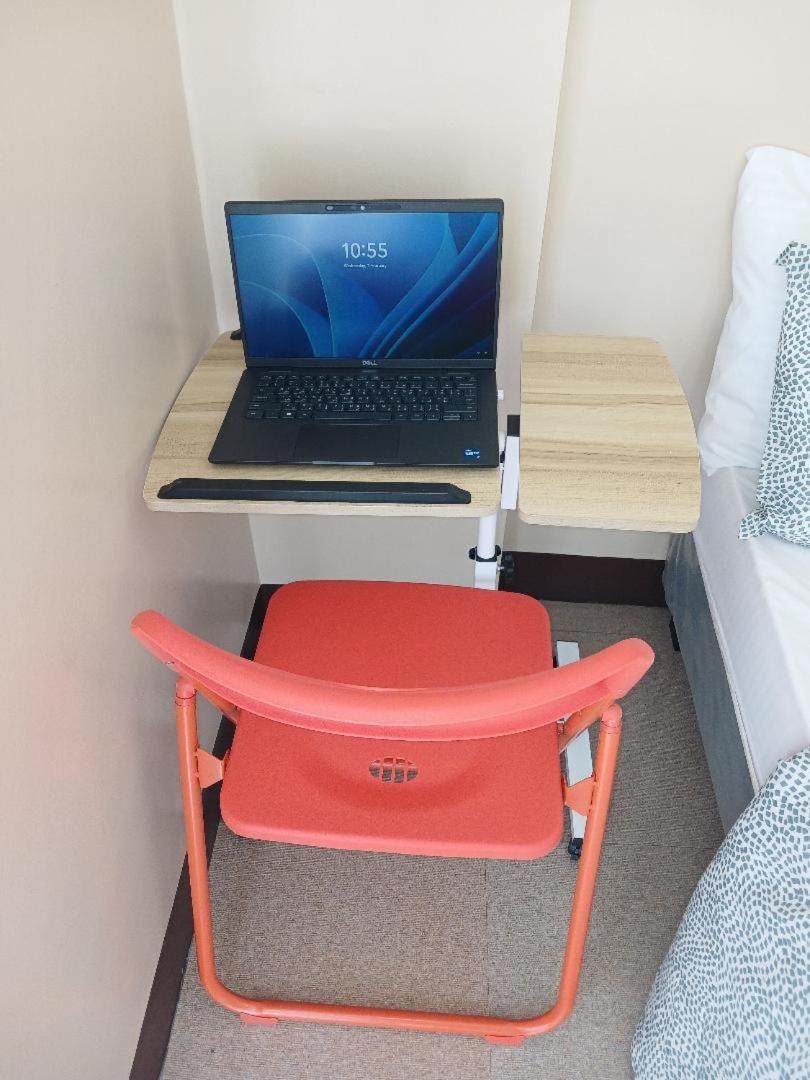 Eldenz 2br Fully Furnished With Free Wi-fi, Netflix & Amenities Apartment Manila