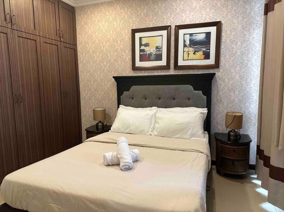 46f 1 Bedroom With Balcony Sunset View Apartment