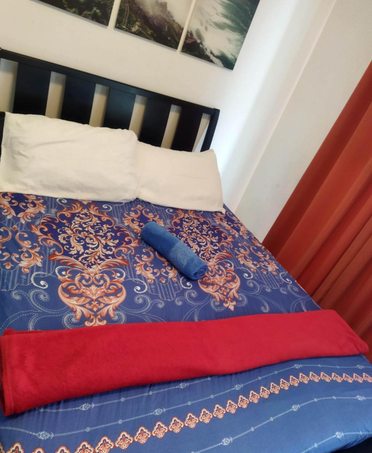 Apartment At Sm Bicutan With Balcony Manila
