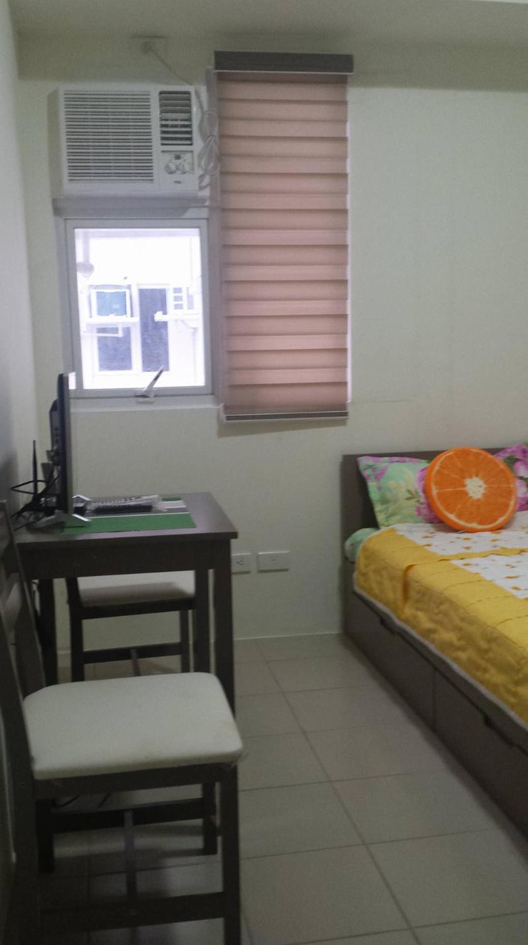 Apartment Superb Edsa Cheap @ Graceysplace Unit 1 *