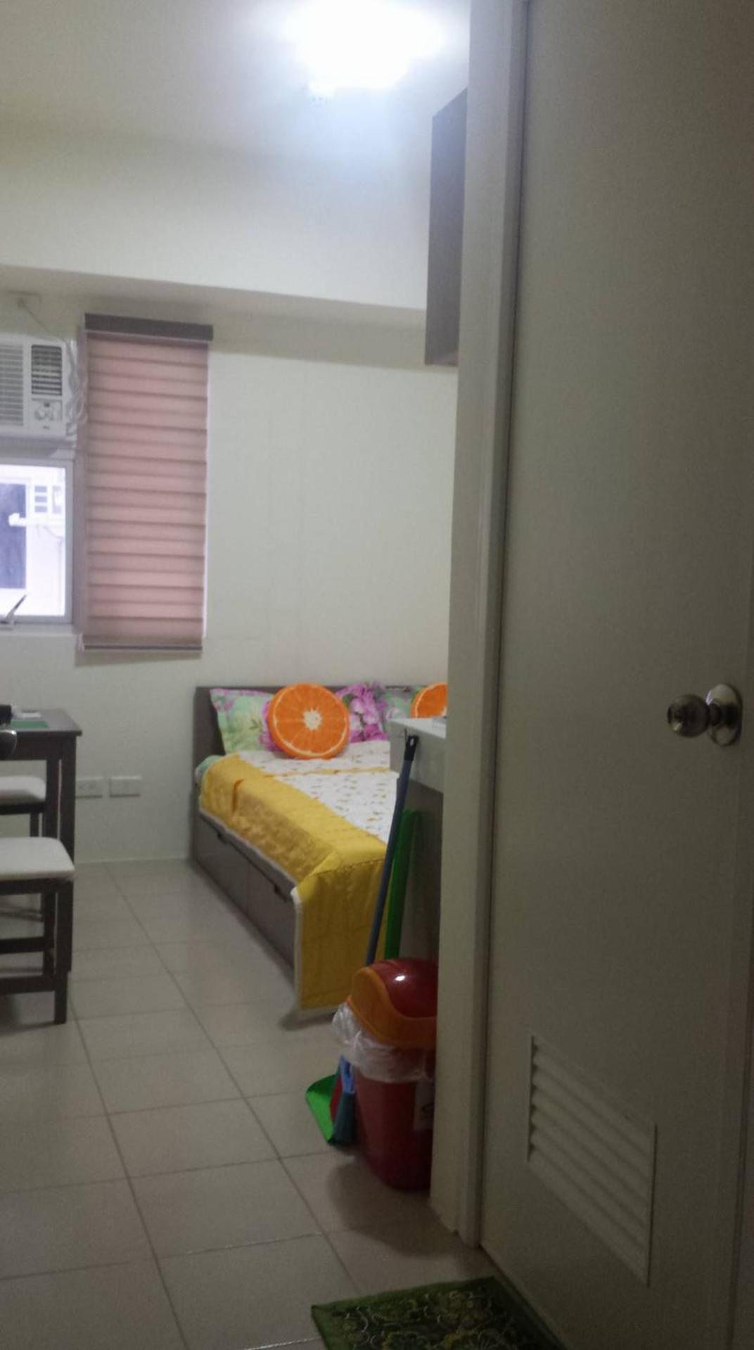 Apartment Superb Edsa Cheap @ Graceysplace Unit 1 *