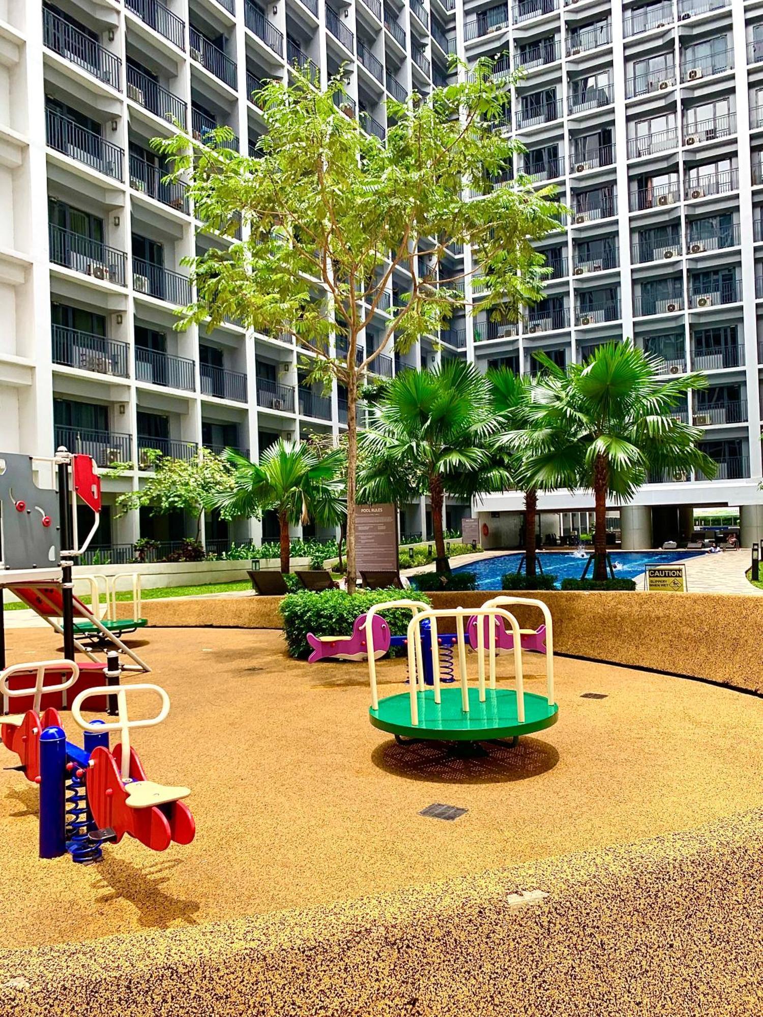 Apartment 1br Moa, Shore 2 Residences, Pasay, Naia Free Netflix Manila