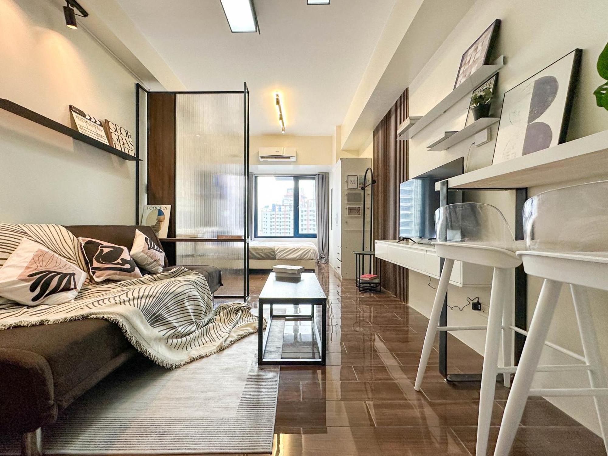 Gemstonebr In Smdc Air Residences Apartment