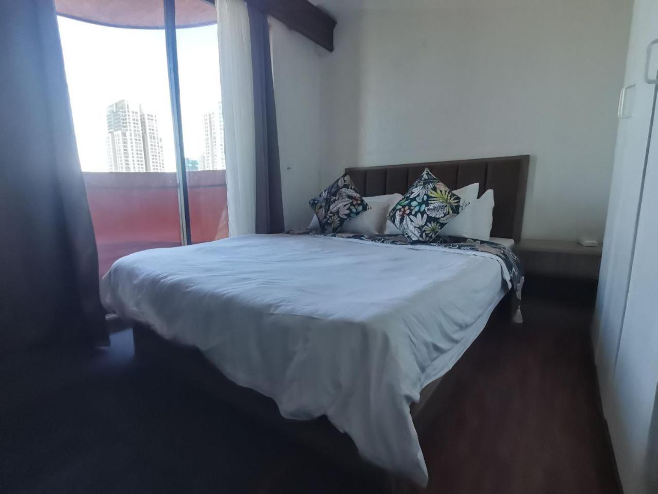 Apartment Room Accommodation Manila