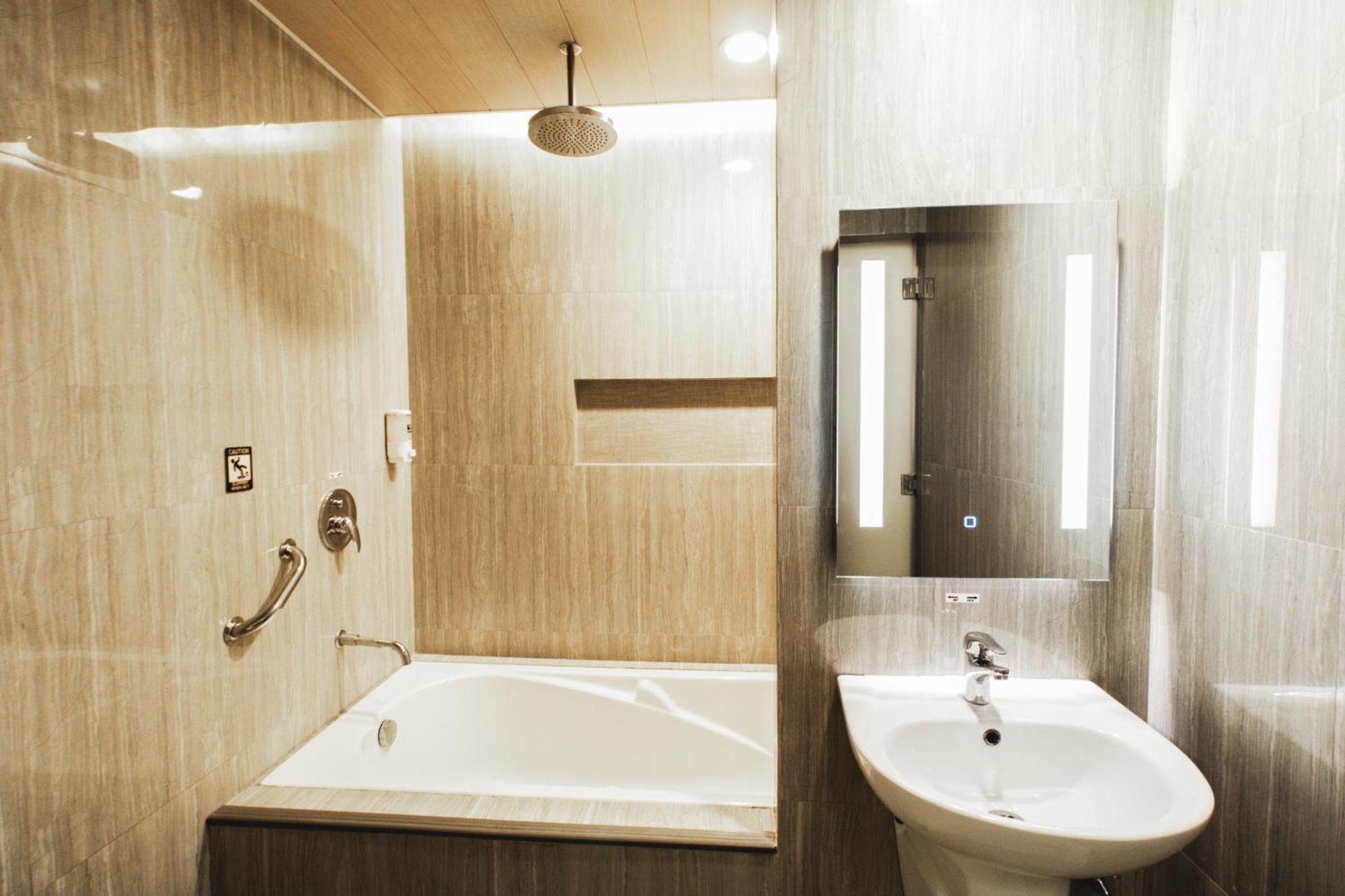 Ava Malate Motel Manila