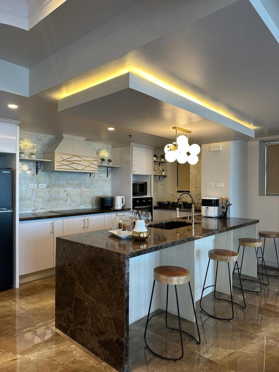 Makati Luxury Apartment Manila