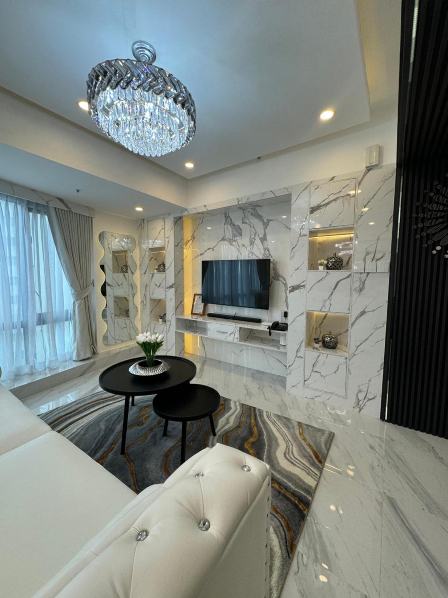 Makati Luxury Apartment
