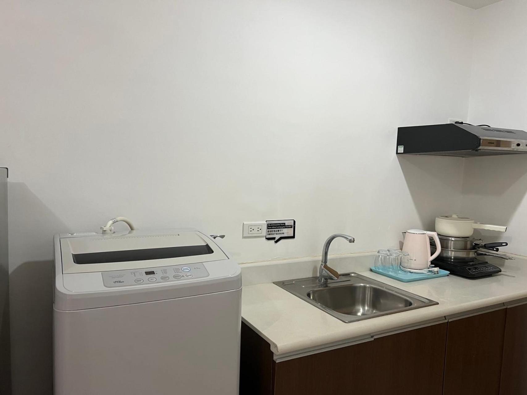 Dreamy Sunset Bay Apartment Manila