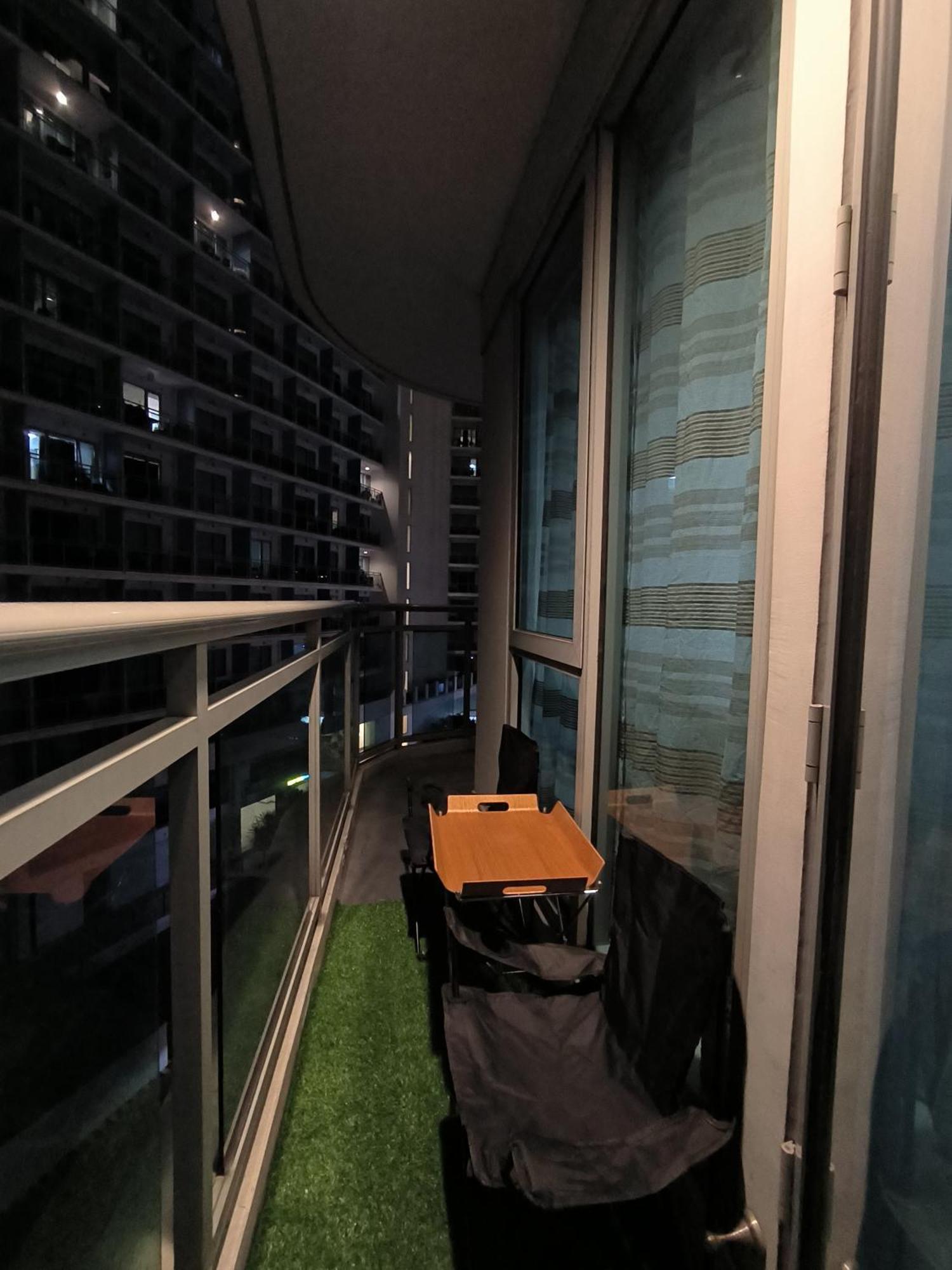 Affordable Cozy Staycation In Azure! *