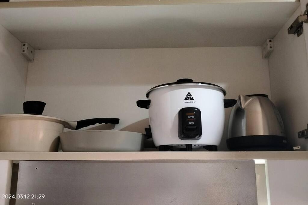 Apartment Calm Staycation S&l *