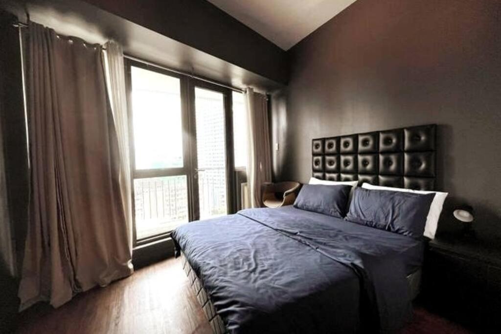 Apartment 1br With Balcony Kl Tower, Greenbelt Near Aim