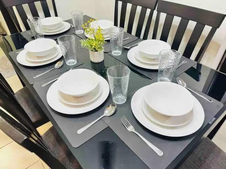 Apartment 2 Bedrooms Access Penthouse Unit Manila
