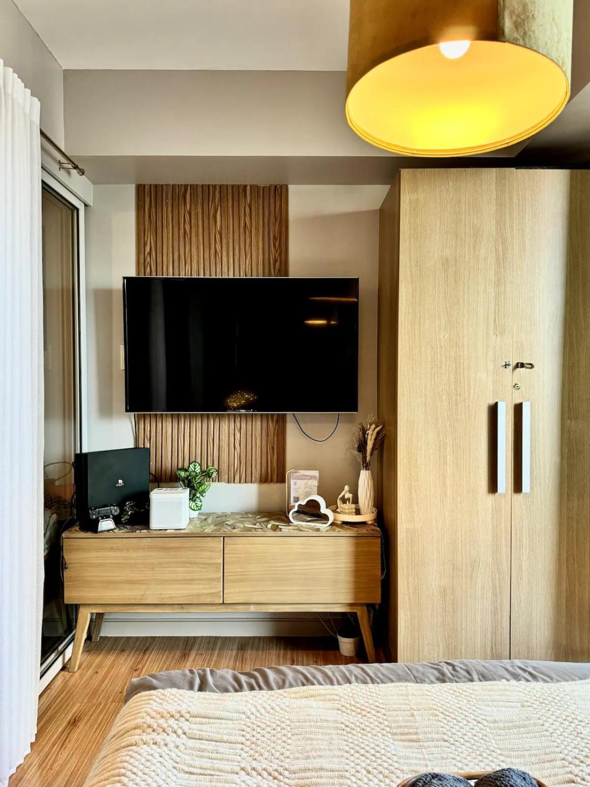 Azure Urban Residences By V'staycation Aparthotel Manila
