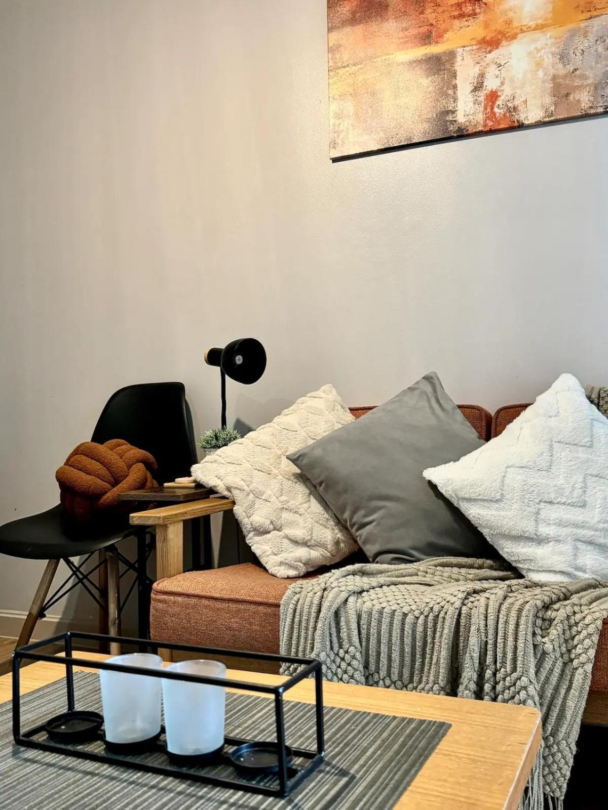 Azure Urban Residences By V'staycation *