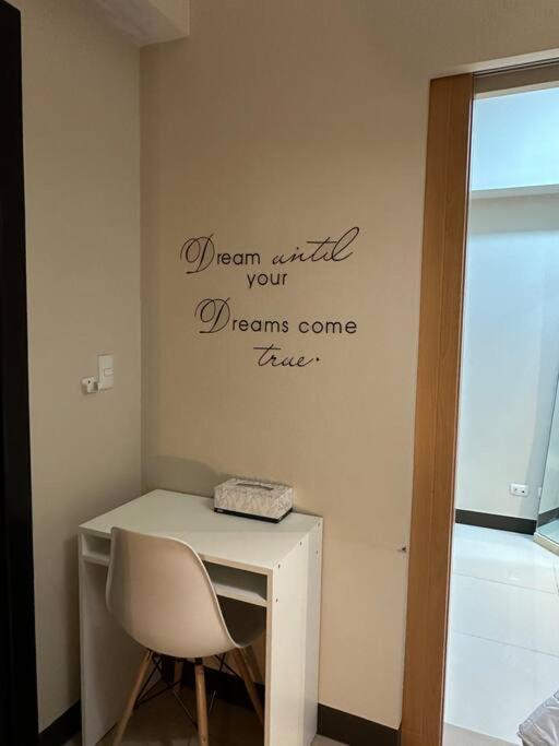 Classy And Spacious 1br-t1 Apartment *