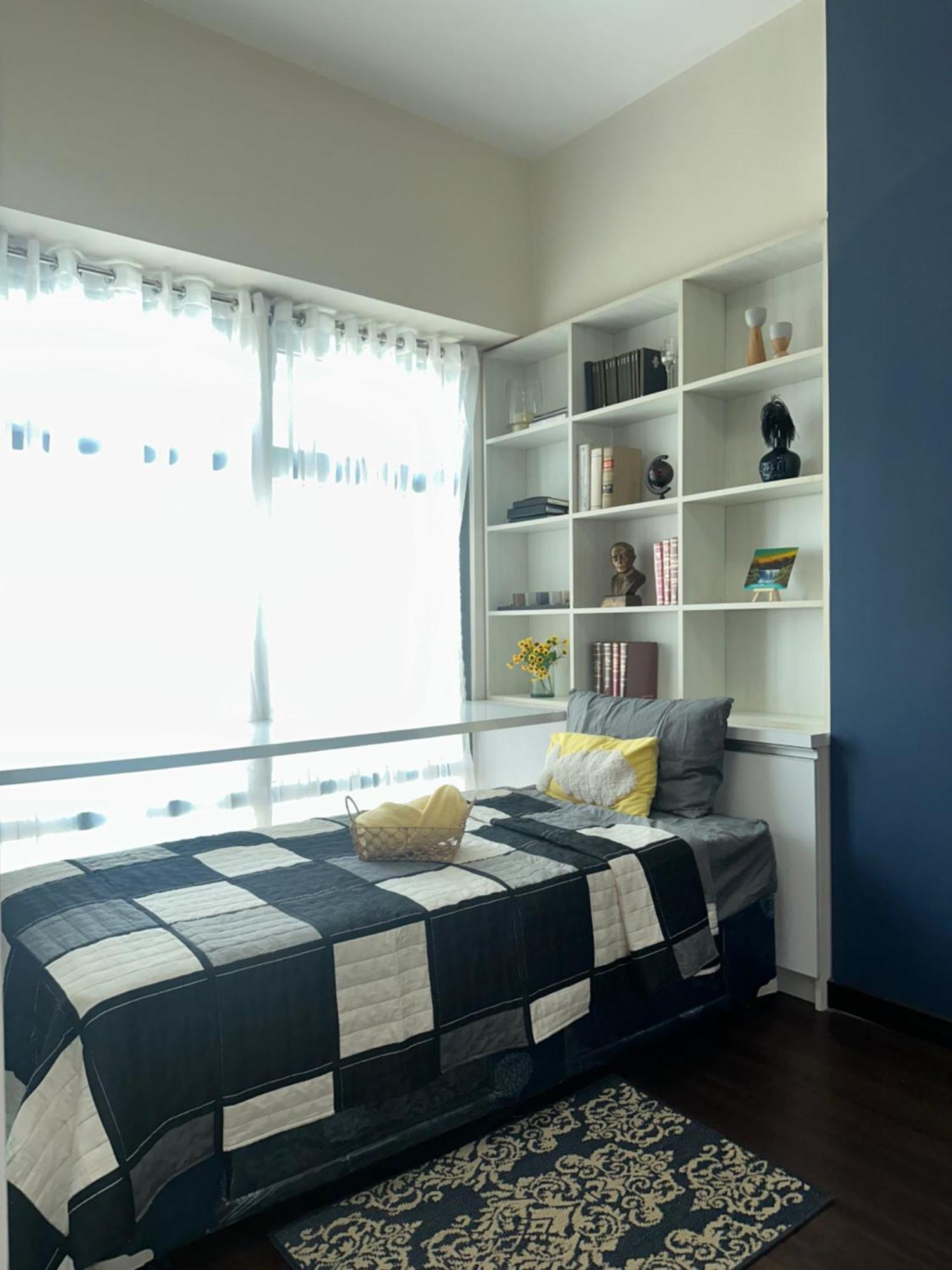 Single Bedroom With Private Toilet And Bath Manila