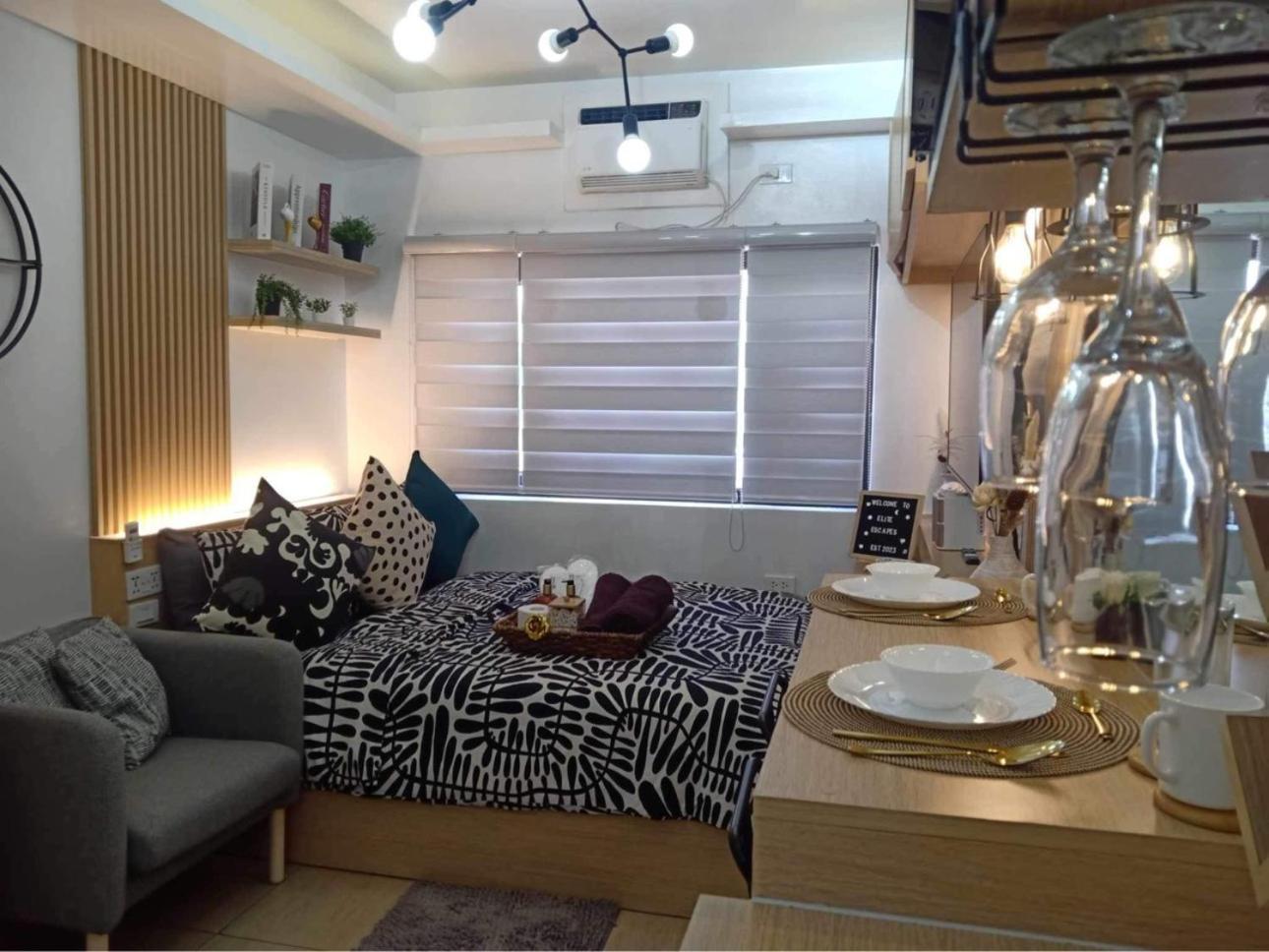Alabang Unit W/ High Speed Fiber Wifi * Manila