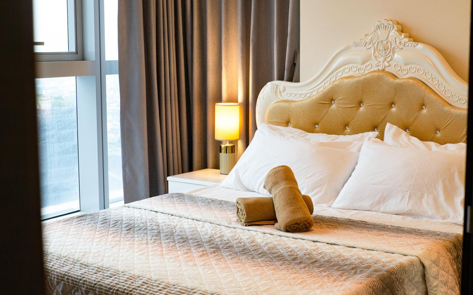 Bgc 2br Uptown Parksuites With Ps4 43 Apartment Manila