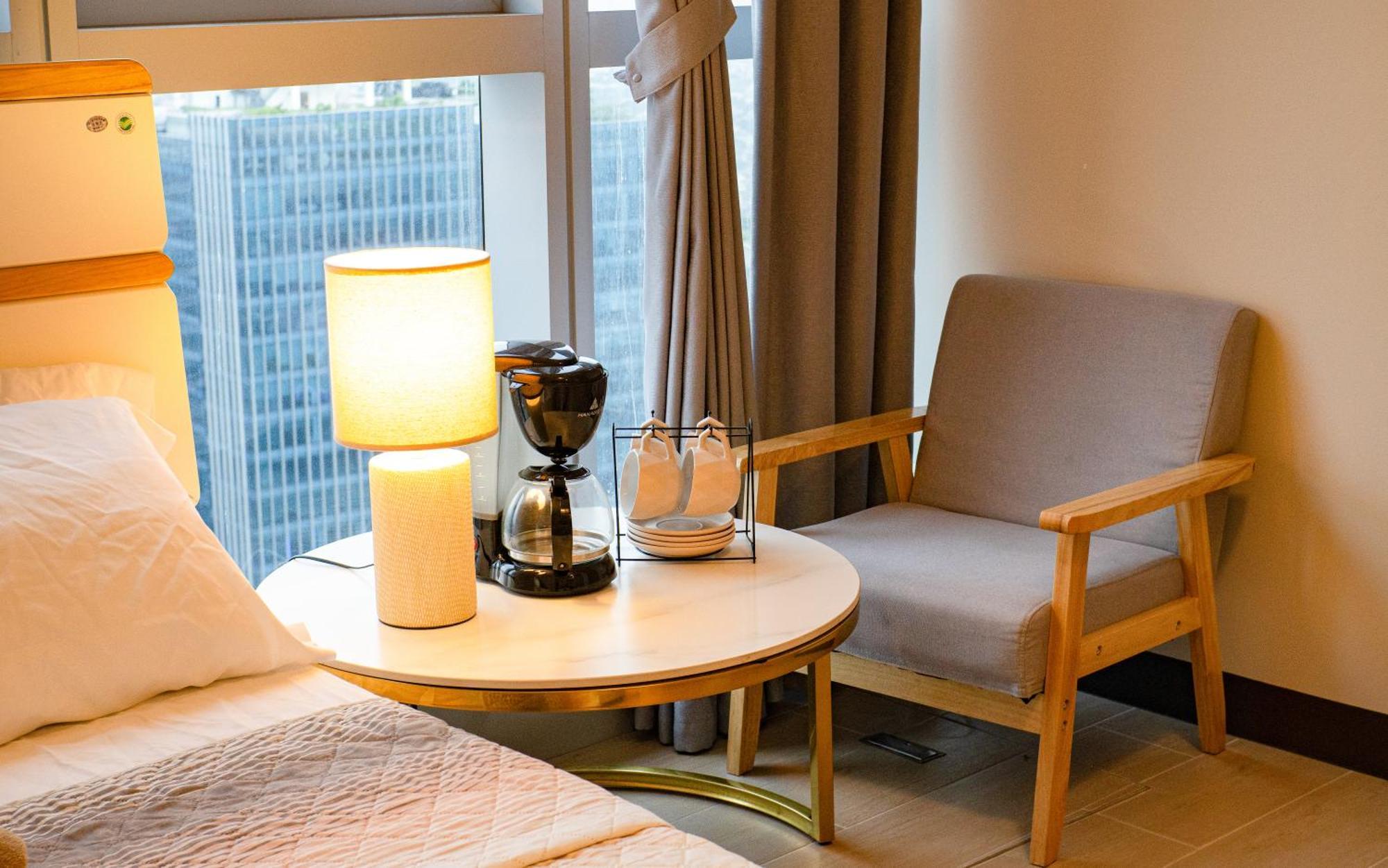 Apartment Bgc 2br Uptown Parksuites With Ps4 43 *