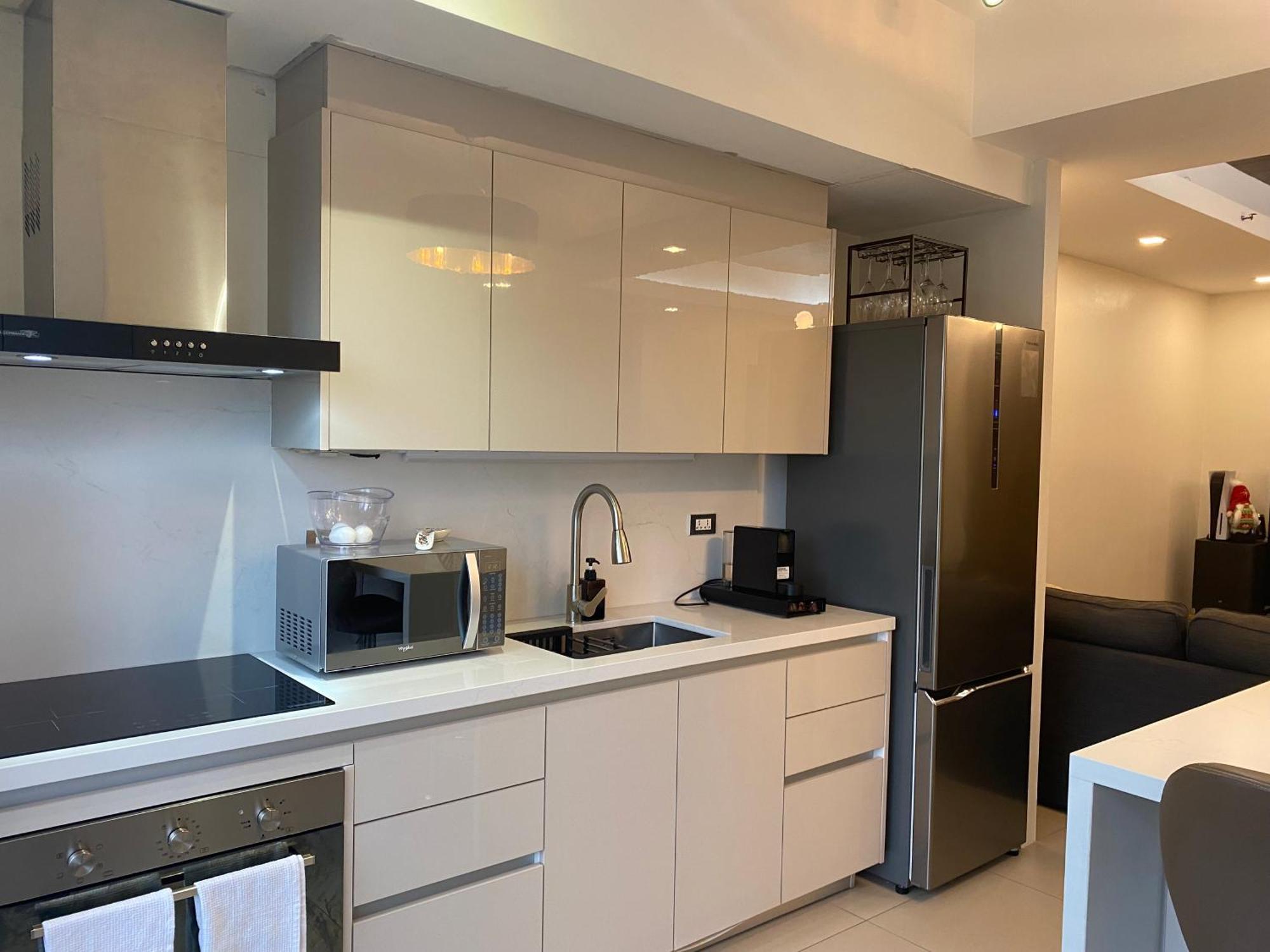 Apartment 2 Bedroom Free Wifi & Netflix - Circulo Verde, Eastwood Libis, Quezon *