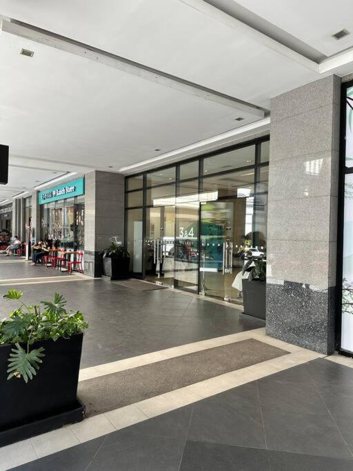 L Viceroy Taguig Apartment Manila