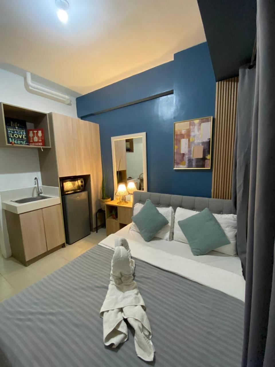 Affordable Buenbyahe Staycation In Urban Deca Tower Edsa, F Residences And The Regalia Park Tower Cubao Apartment *