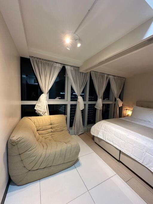 Classy And Spacious 1br-t1 Apartment *
