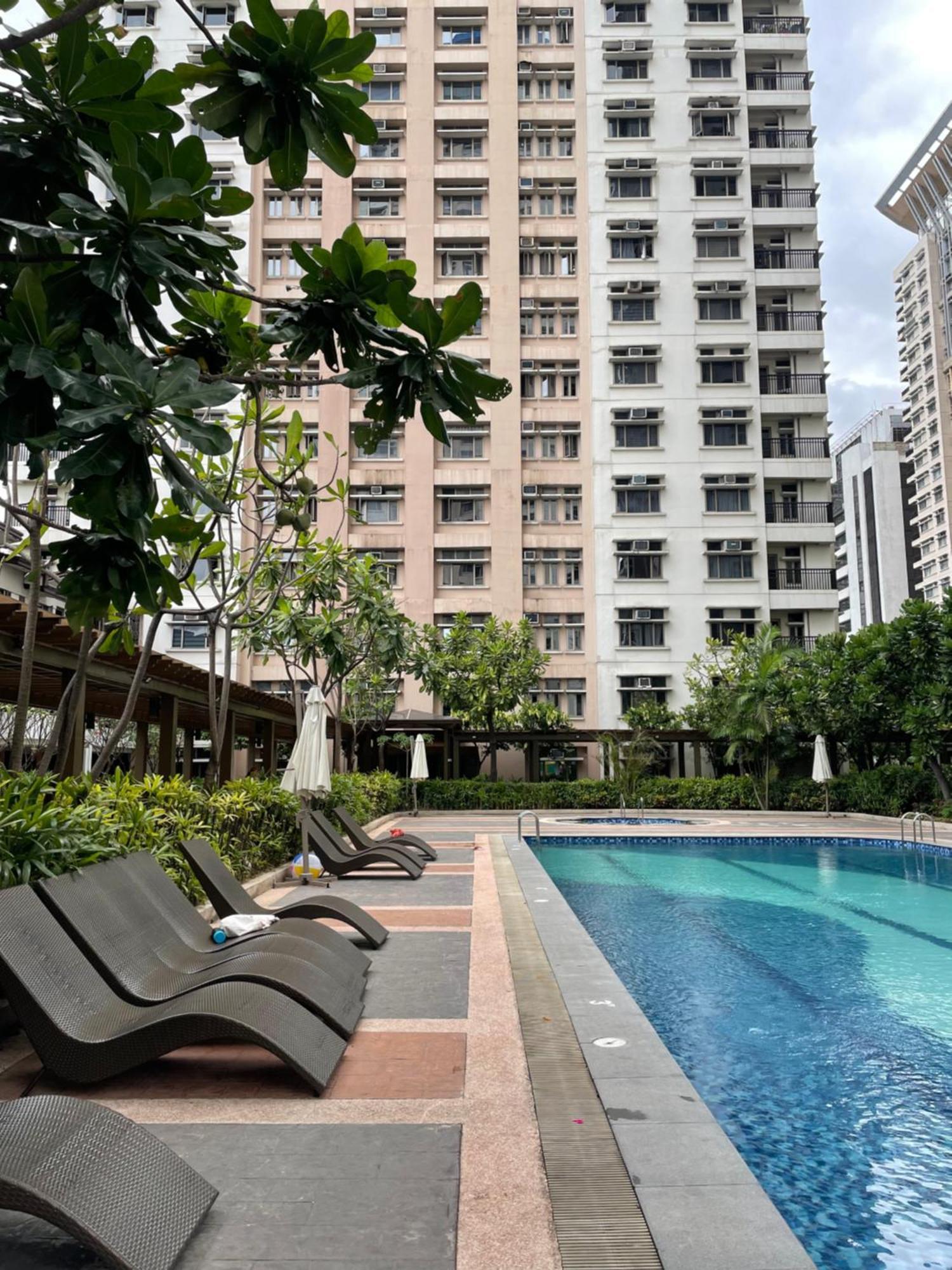 The Plosius Rich At Manhattan Cubao Homestay *