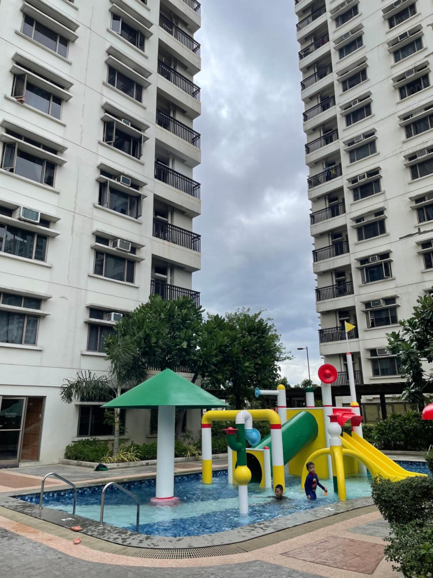 The Plosius Rich At Manhattan Cubao Manila