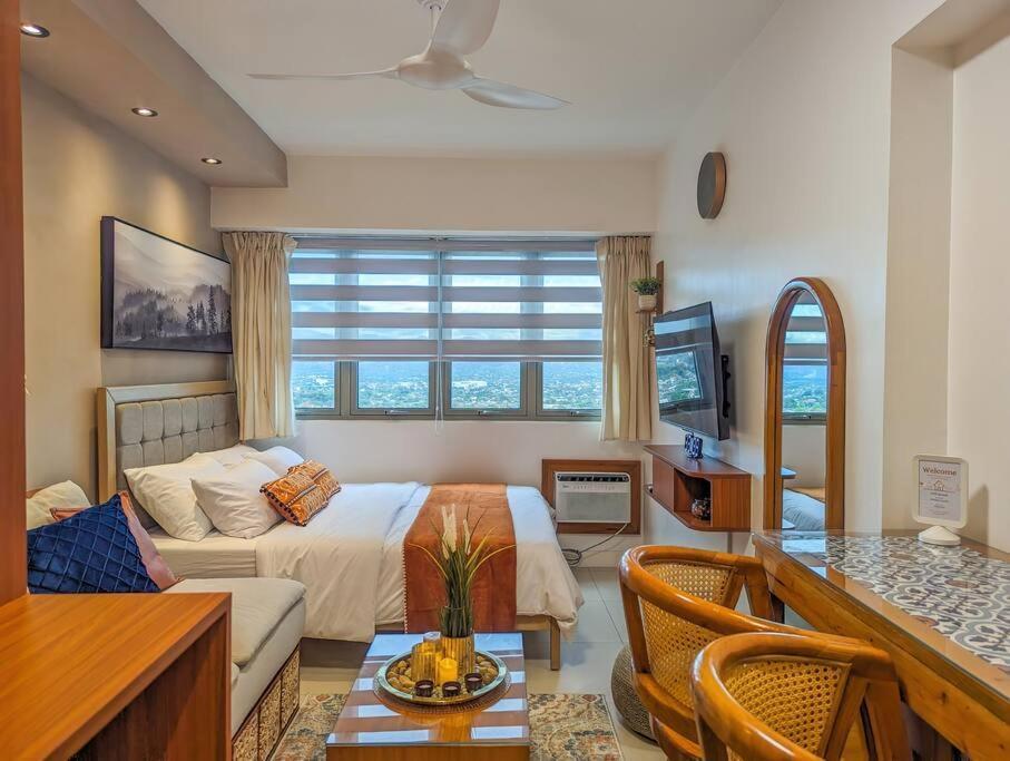 Apartment Stylish Moroccan Flair In Commonwealth Qc