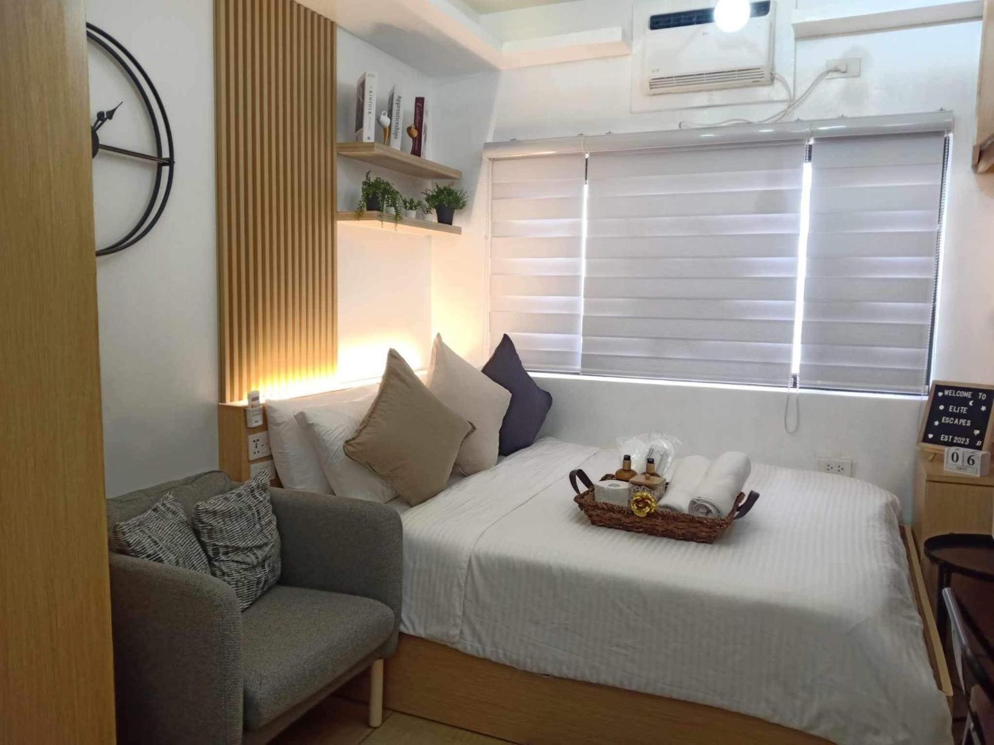 Alabang Unit W/ High Speed Fiber Wifi Apartment Manila