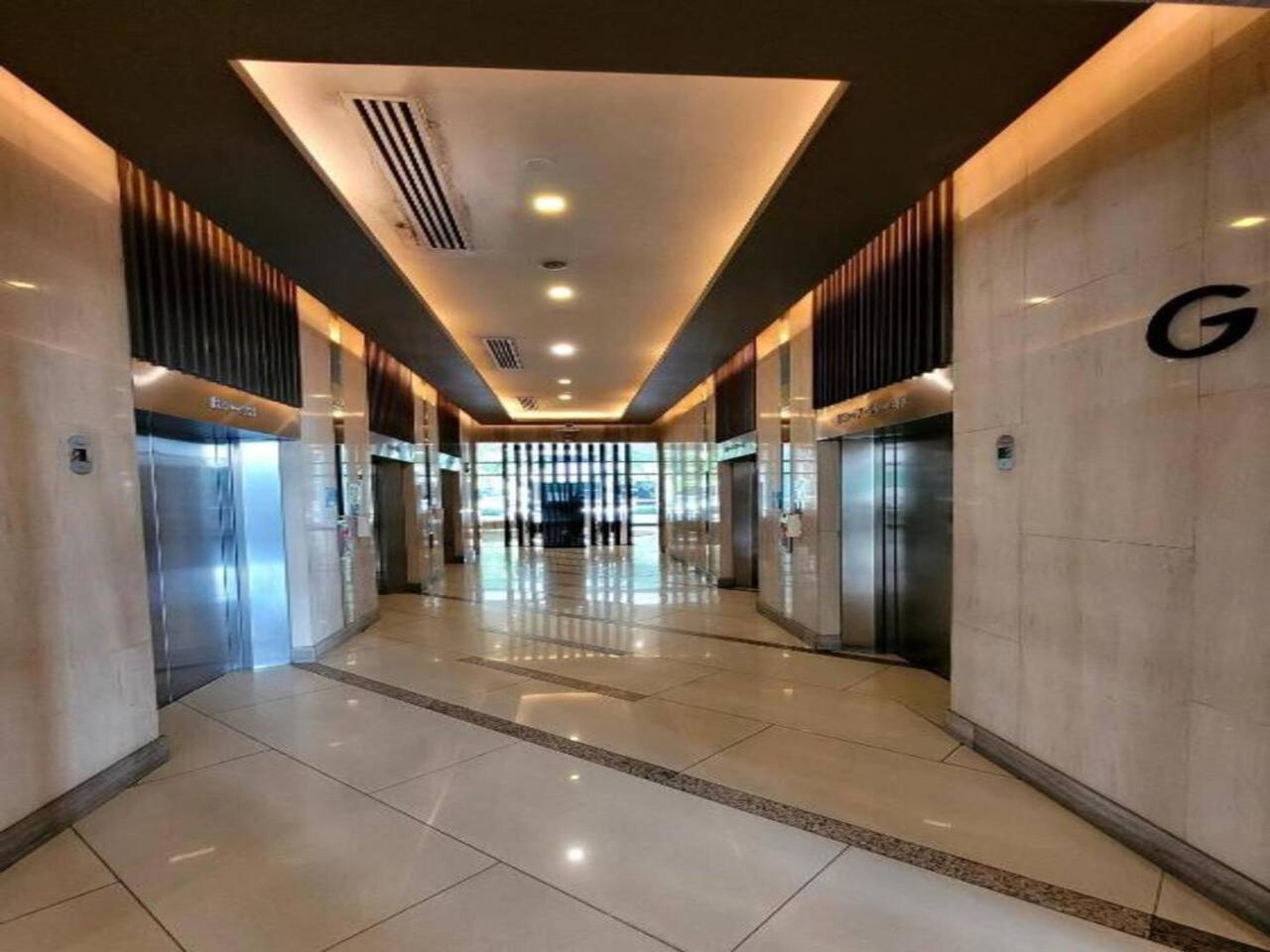 Avery's Place @ One Eastwood Avenue Apartment Manila