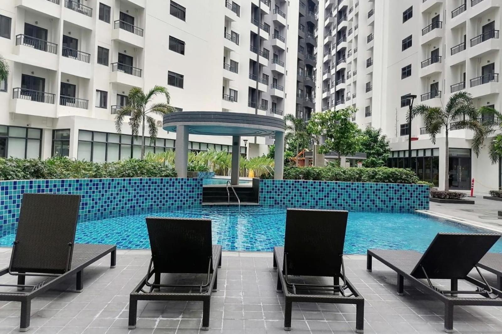 Spring Bicutan, Paranaque Apartment