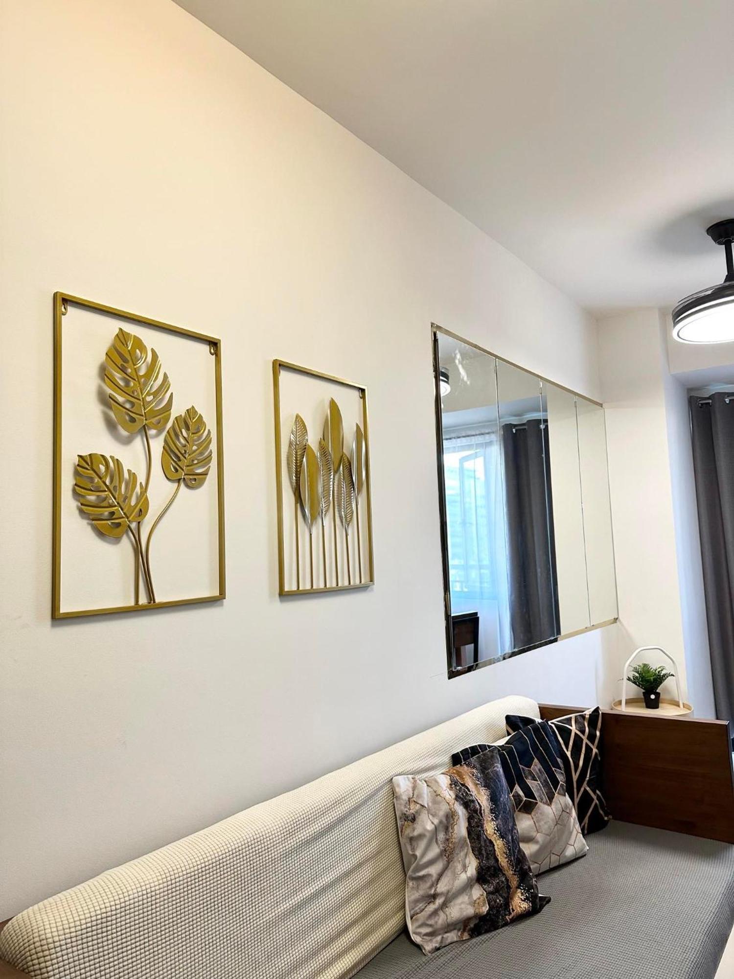 Apartment Mall Of Moa S Residences , Ikea Pasay , Naia Airport , Bay *