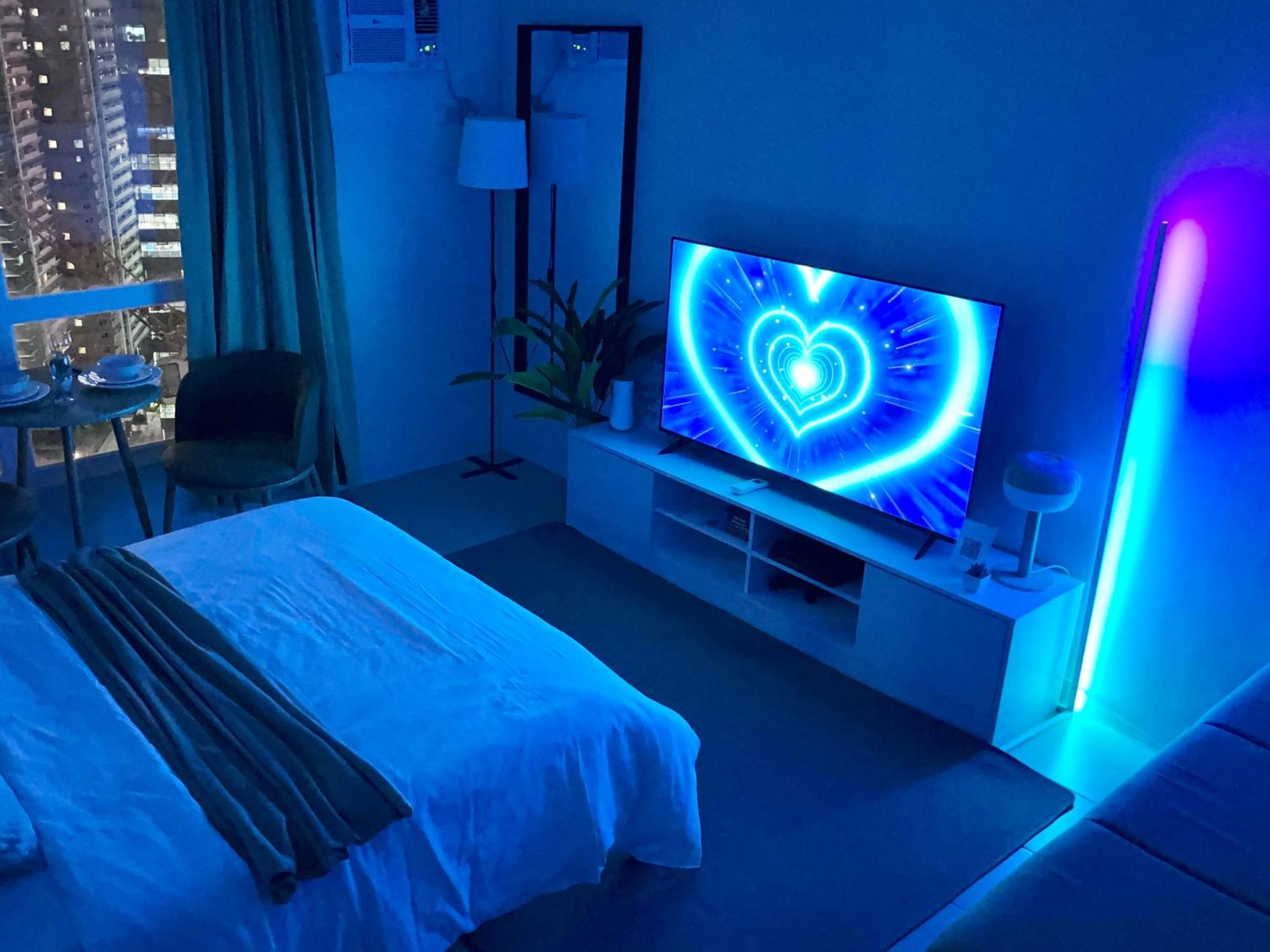 Camari Mandaluyong Staycation 2 With Ps4, 400mbps Wifi, Pool, Netflix Near Mrt Boni, Bgc, Megamall, Makati