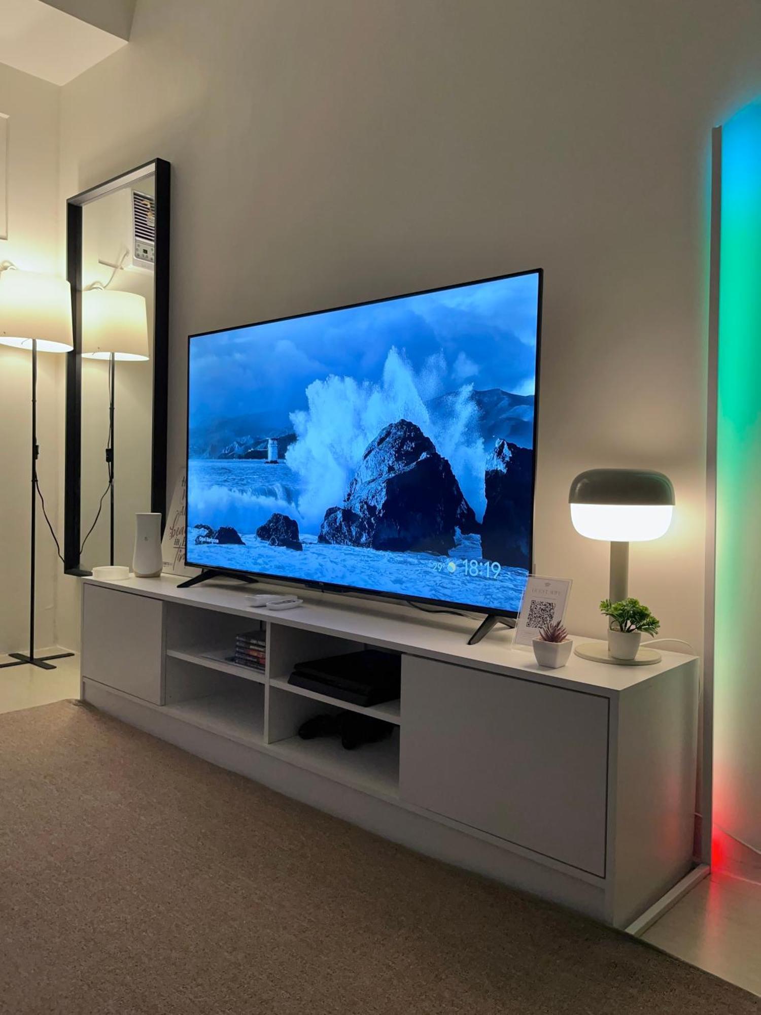 Camari Mandaluyong Staycation 2 With Ps4, 400mbps Wifi, Pool, Netflix Near Mrt Boni, Bgc, Megamall, Makati Manila