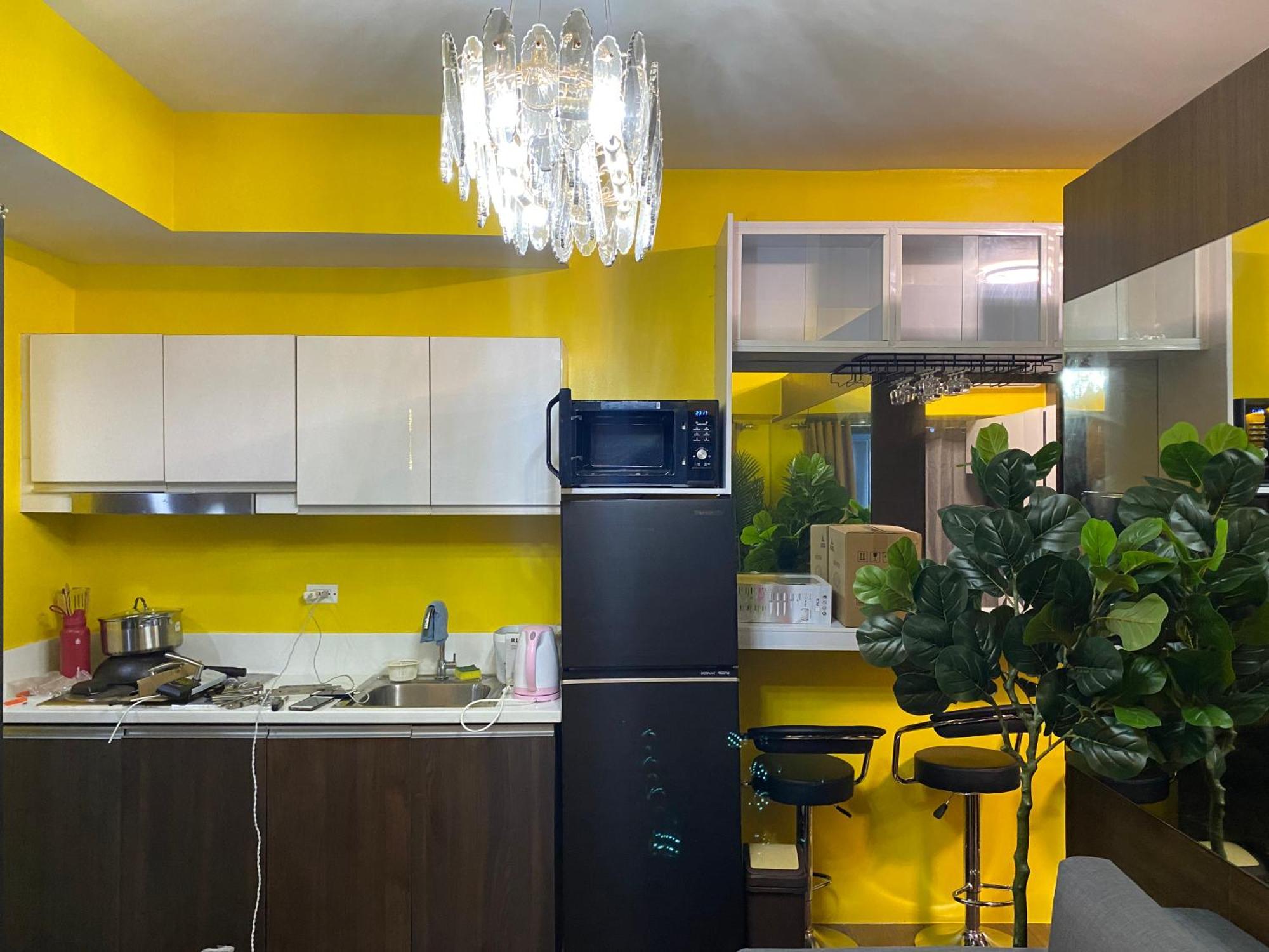 Apartment Laugh And Lounge 2 Bedroom Luxury Air Makati *