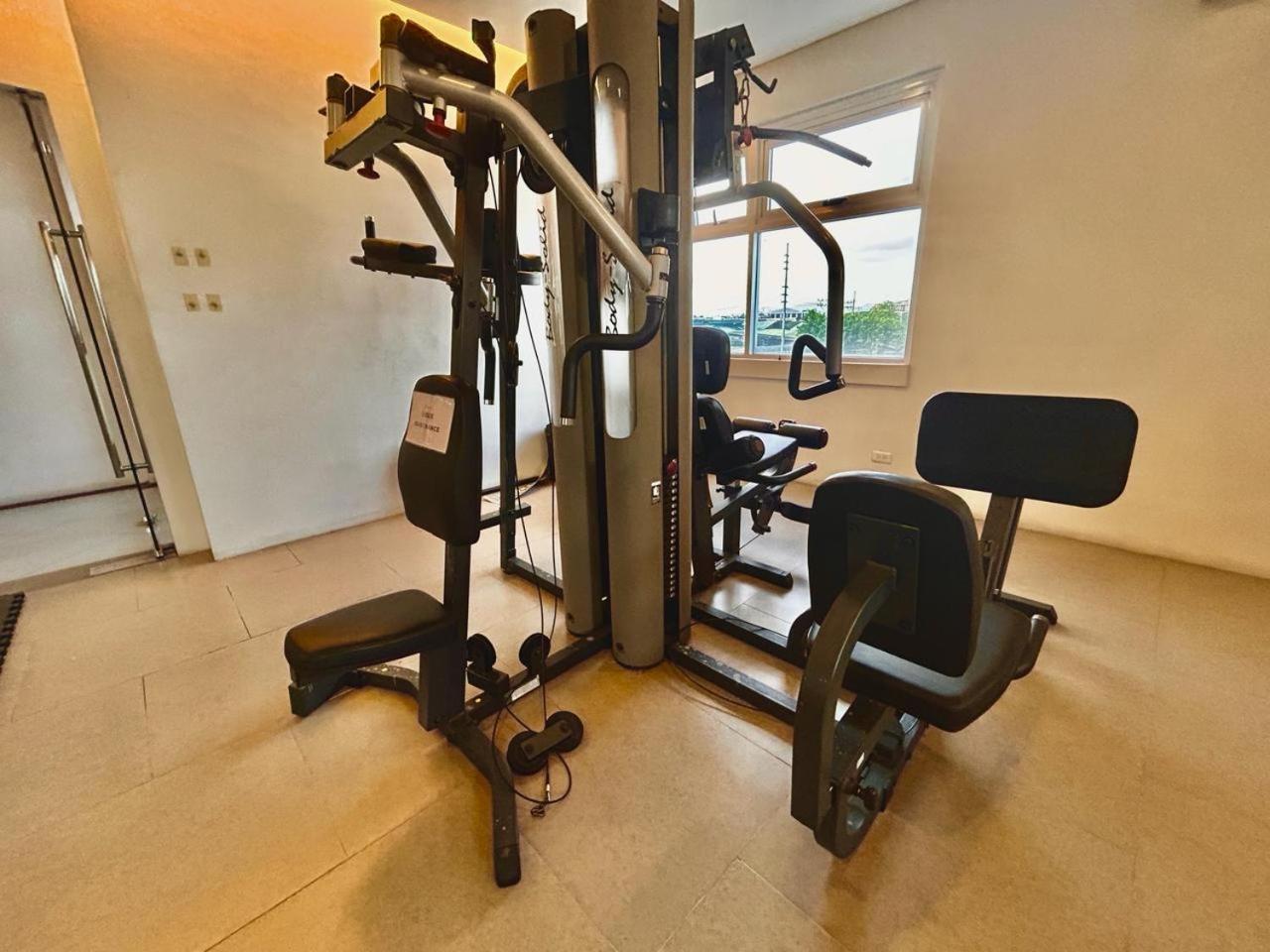 2 Bedroom Free Wifi & Netflix - Circulo Verde, Eastwood Libis, Quezon Apartment Manila