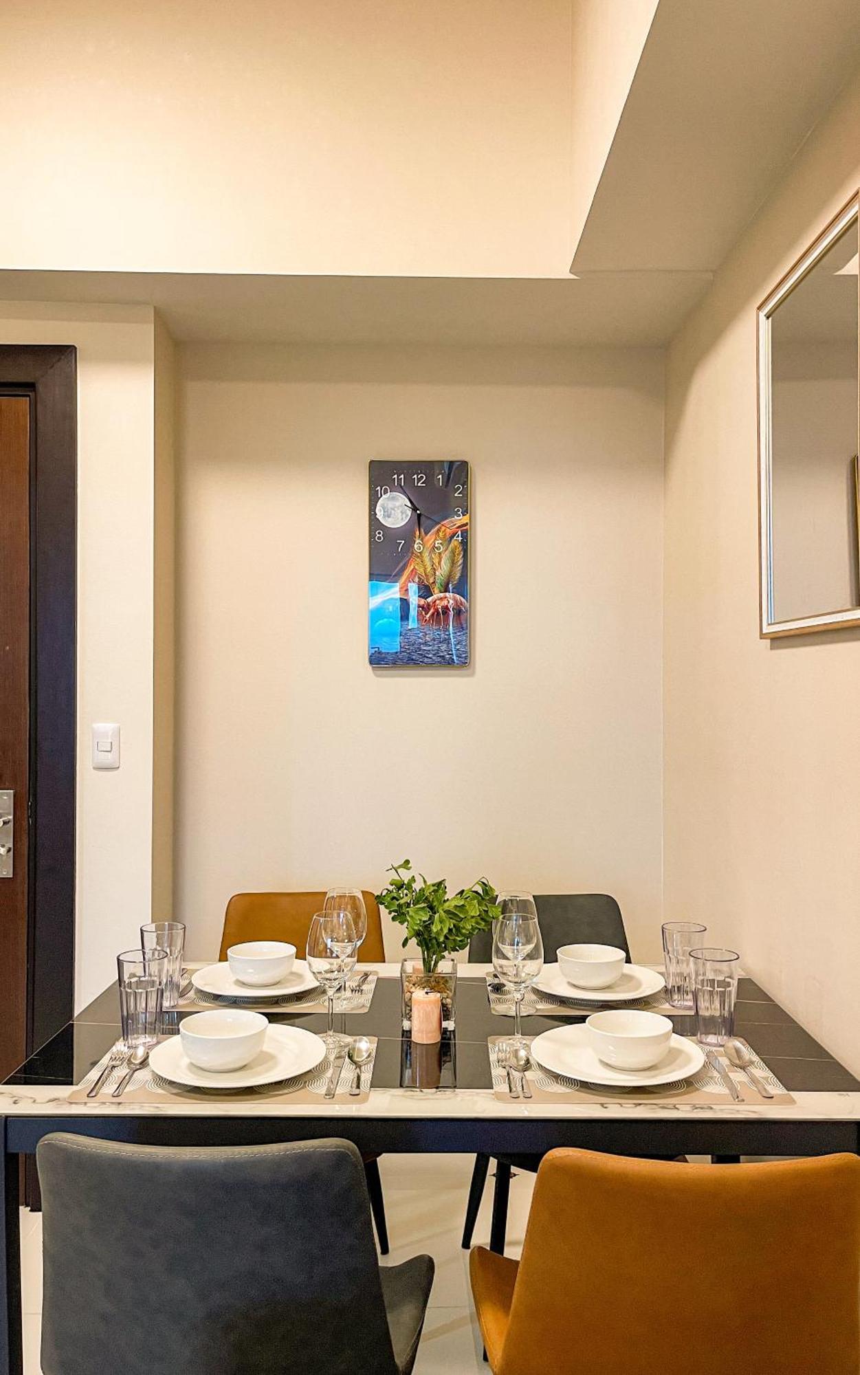 Bgc 2br Uptown Parksuites With Ps4 43 Apartment *