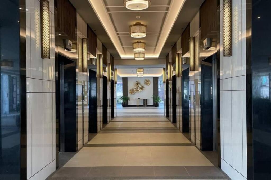 Dmci Theorabella Qc, 1 Bedroom W/bal In Cubao38sqm Apartment