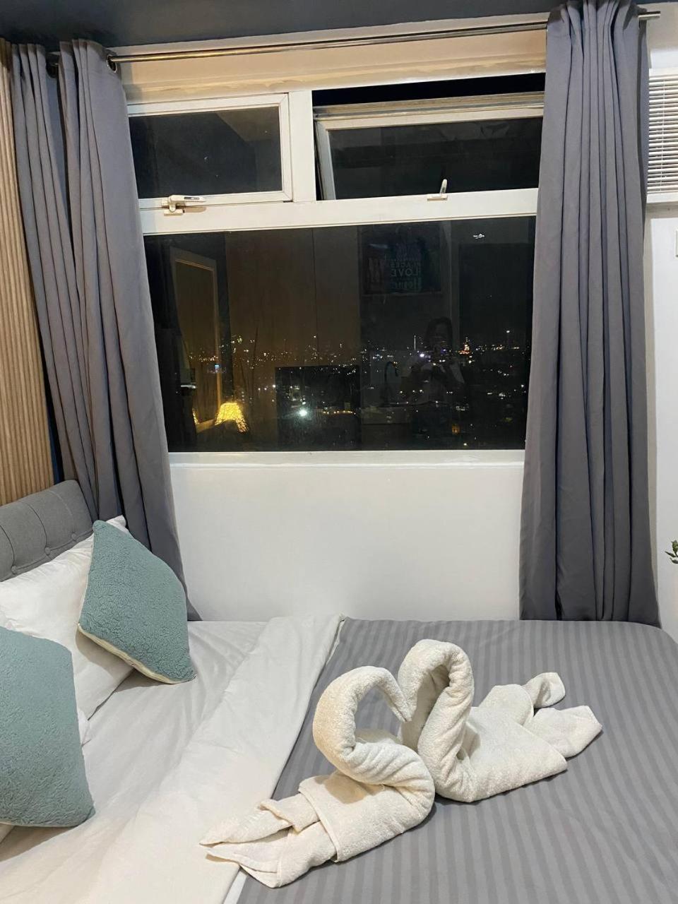 Affordable Buenbyahe Staycation In Urban Deca Tower Edsa, F Residences And The Regalia Park Tower Cubao Apartment Manila