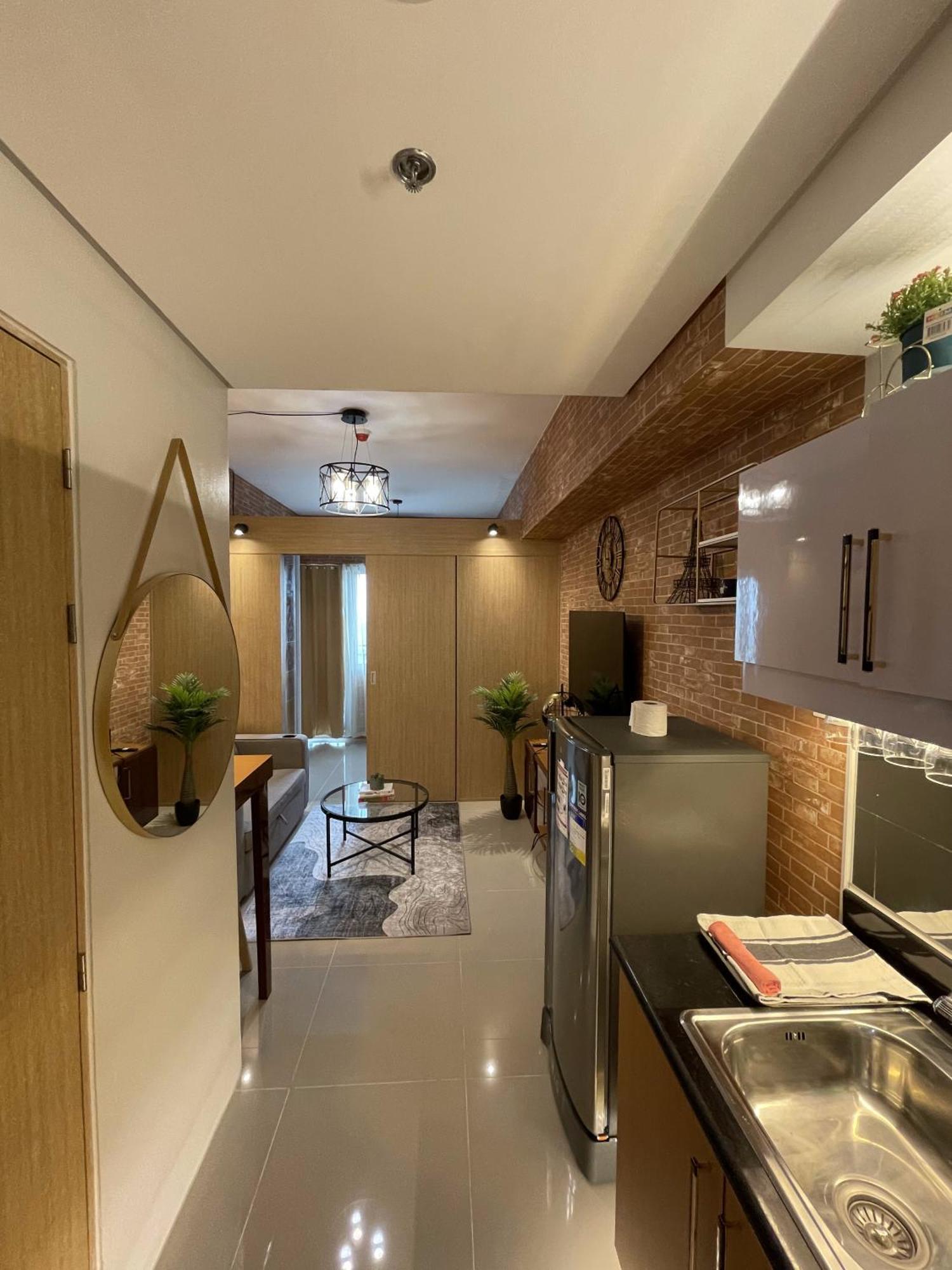 Apartment Grass Residences Industrial-themed Staycation Manila