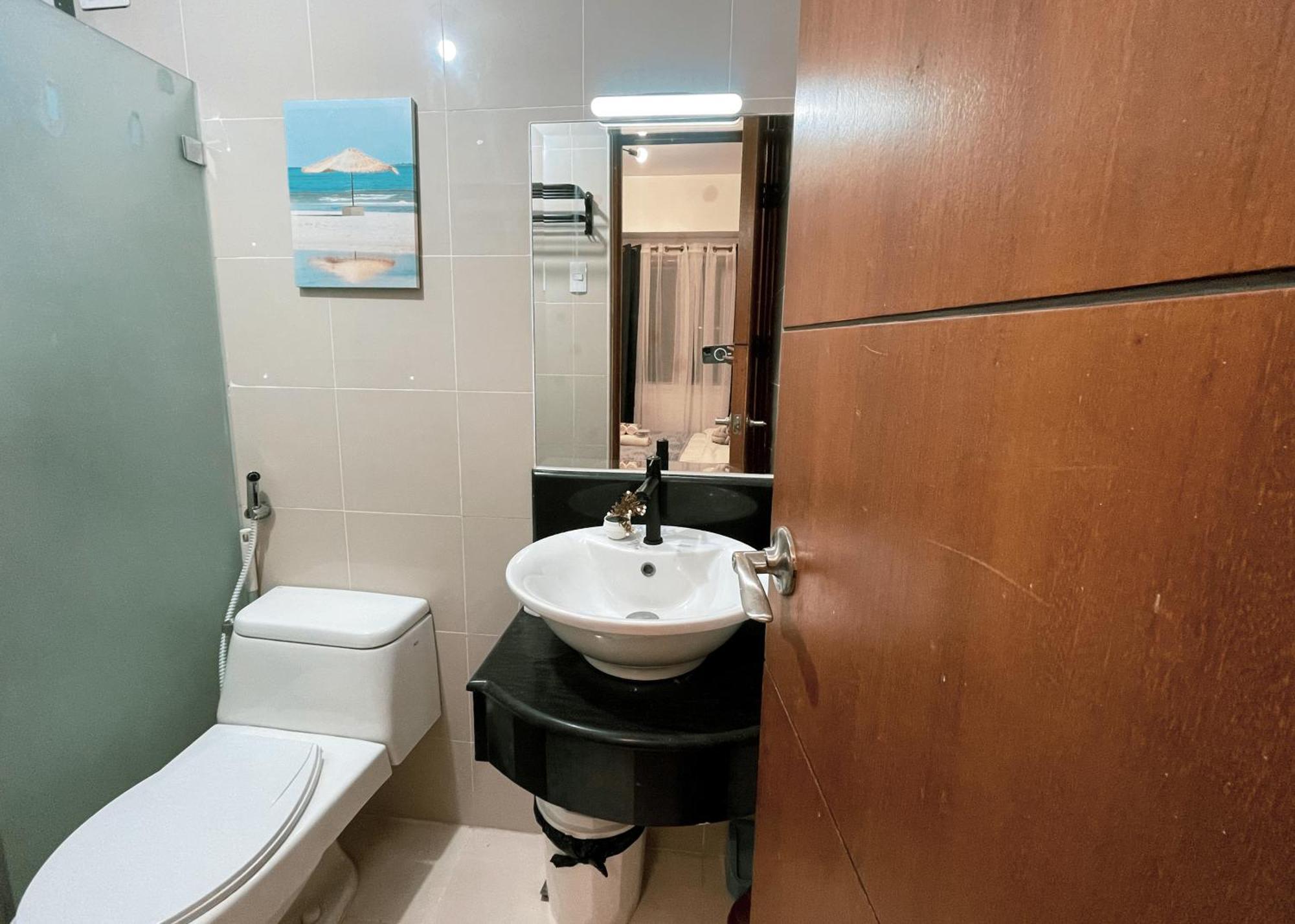 Apartment Cozy & Airy Near Venice Mall Free Pool & Gym