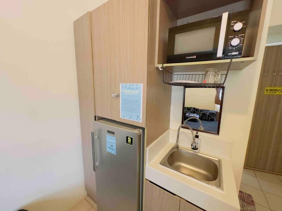 Urban Deca Edsa Staycation W/unli Wi-fi & Netflix Apartment *