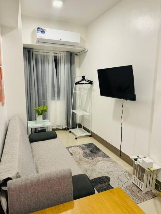 Apartment Lovely Fame@10 Vhie Manila