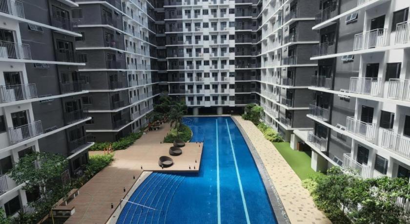 One Bedroom With Balcony-m&m Comfort