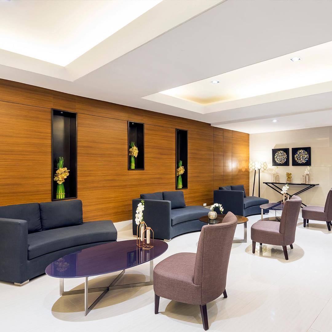 Near Moa, Naia, Picc, & Ccp That Is Comfy With A View! Apartment