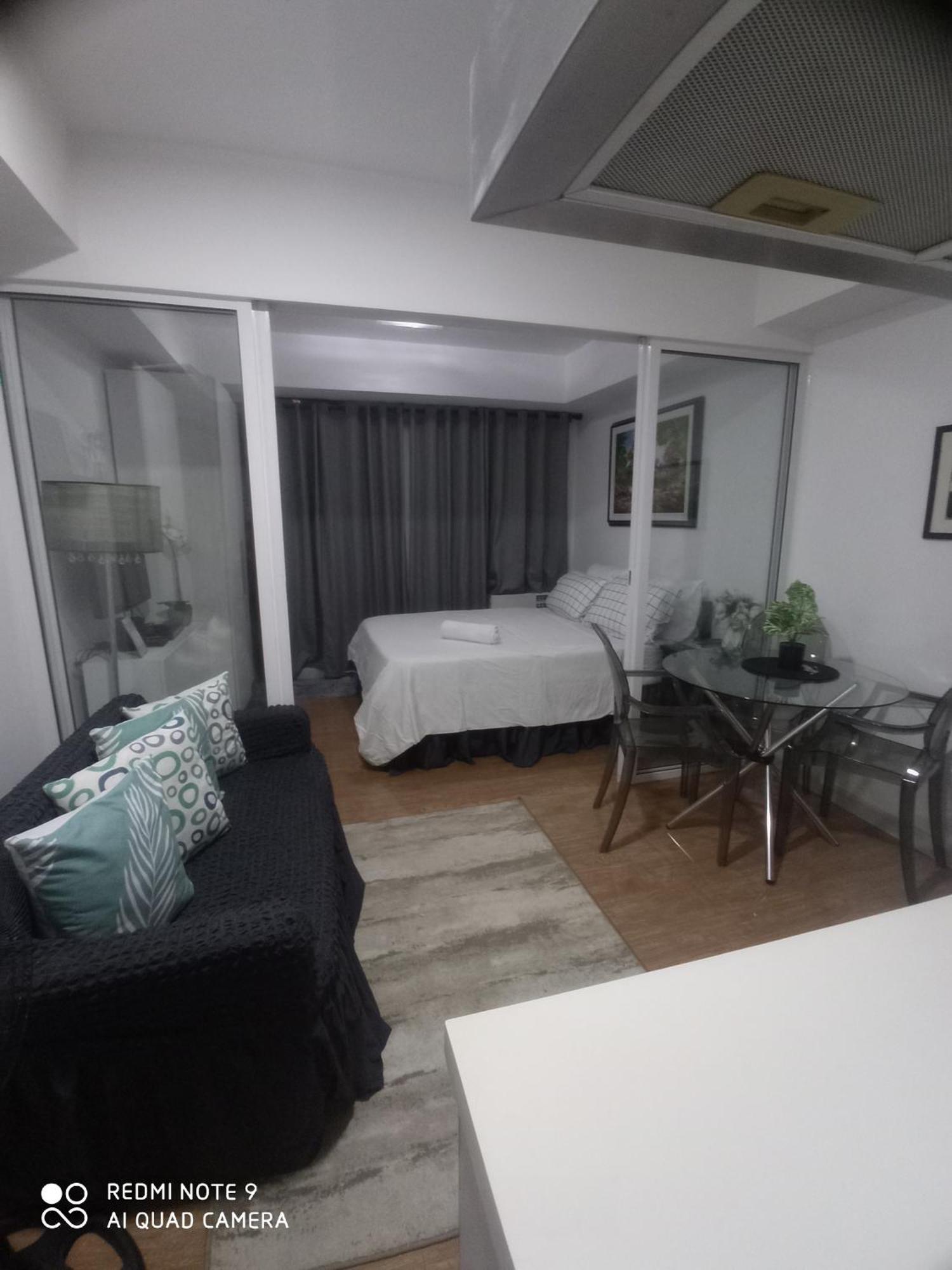 Azure Metro Apartment Manila